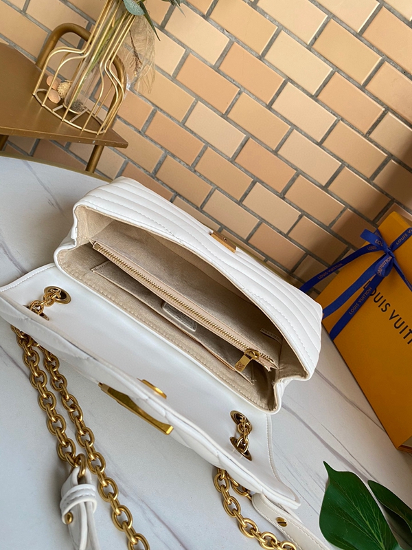 ルイヴィトンバッグ着用イメージ